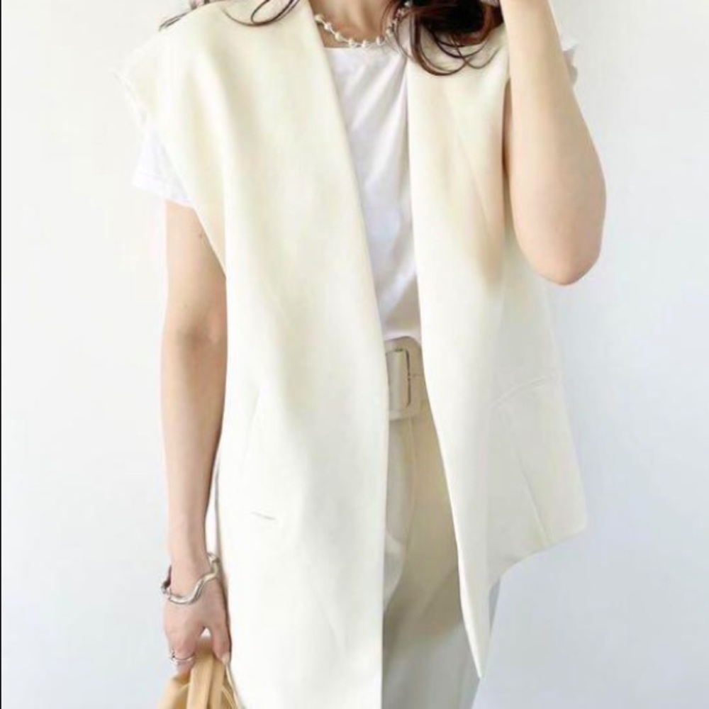 Zara Cream Sleeveless Belted Oversized Vest M/L - Picture 6 of 9